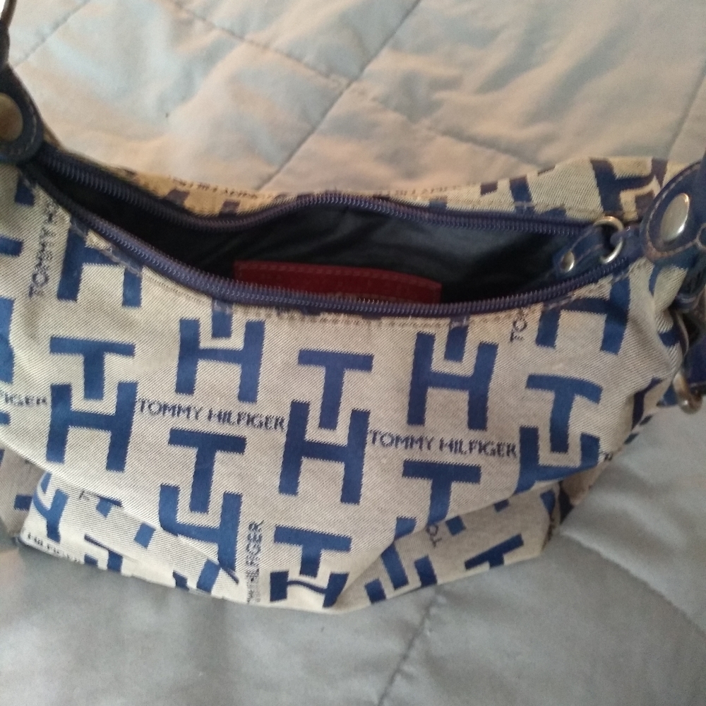 Tommy Hilfiger Small purse